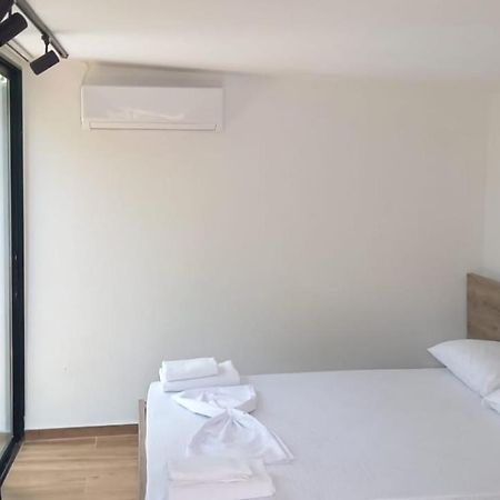 Ferienwohnung Lino House Sarandë Exterior foto